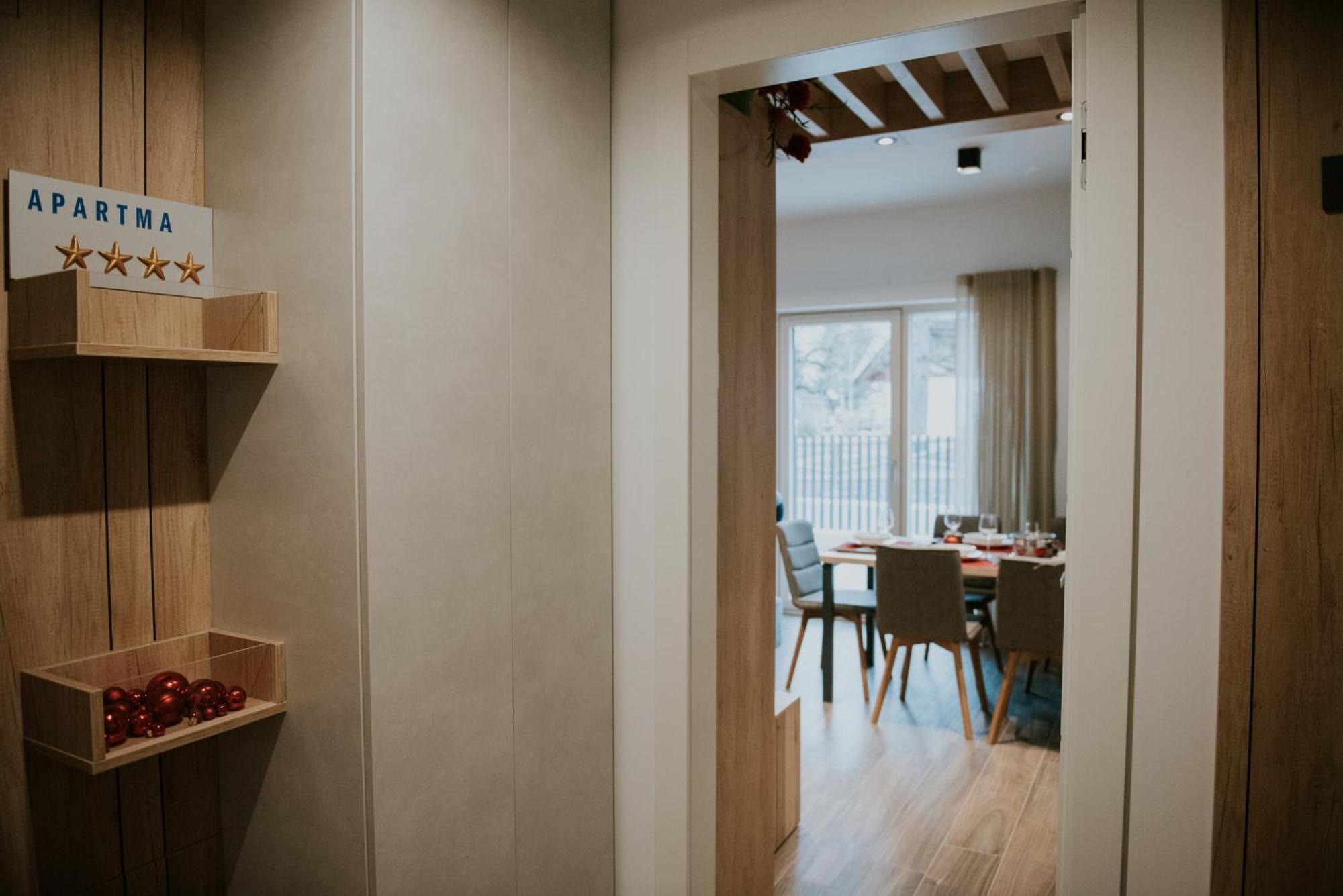 Vila Mojca Apartments Jasna & Jelka クランスカゴーラ 部屋 写真
