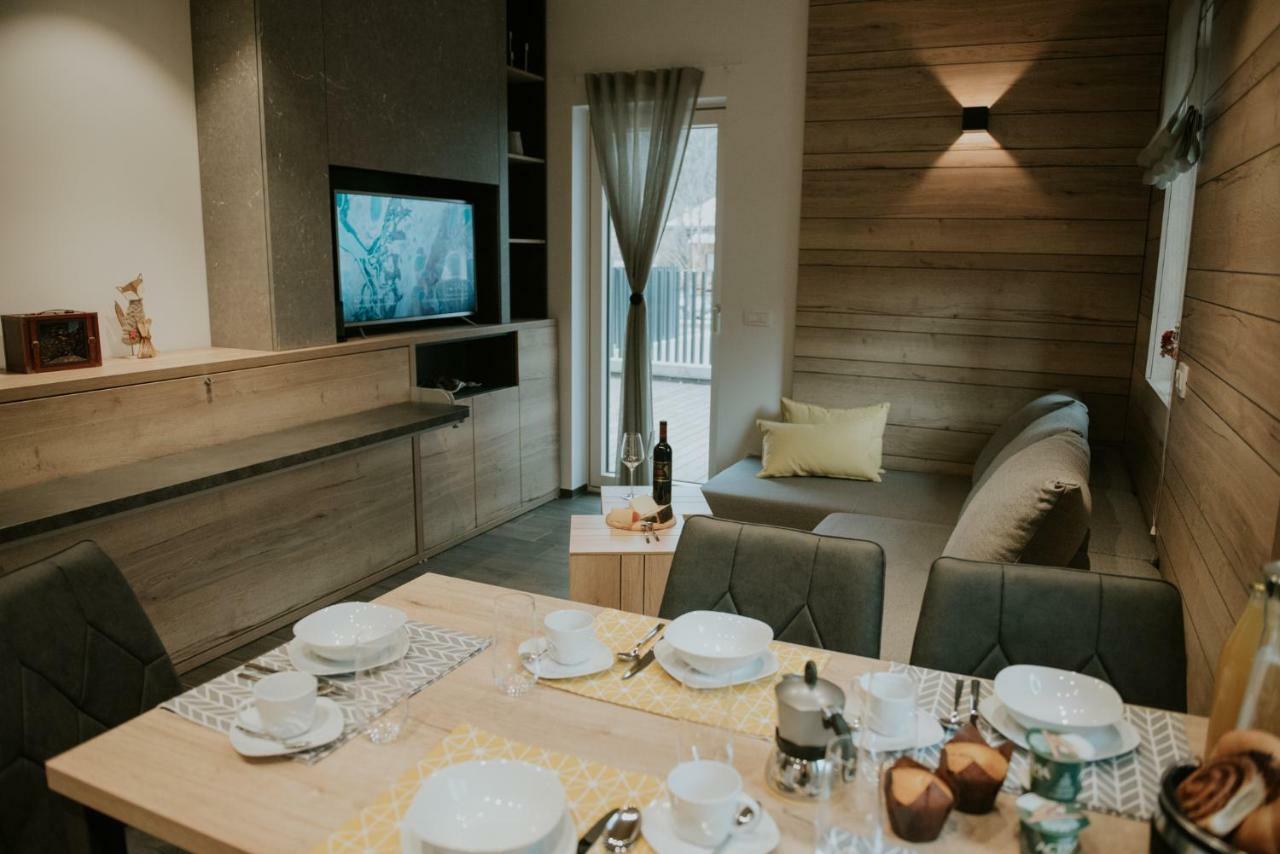 Vila Mojca Apartments Jasna & Jelka クランスカゴーラ エクステリア 写真