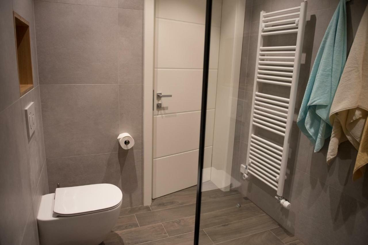 Vila Mojca Apartments Jasna & Jelka クランスカゴーラ エクステリア 写真