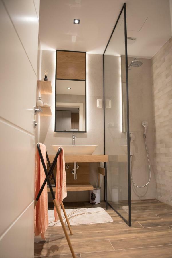 Vila Mojca Apartments Jasna & Jelka クランスカゴーラ エクステリア 写真